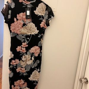 New MIDI dress with tags